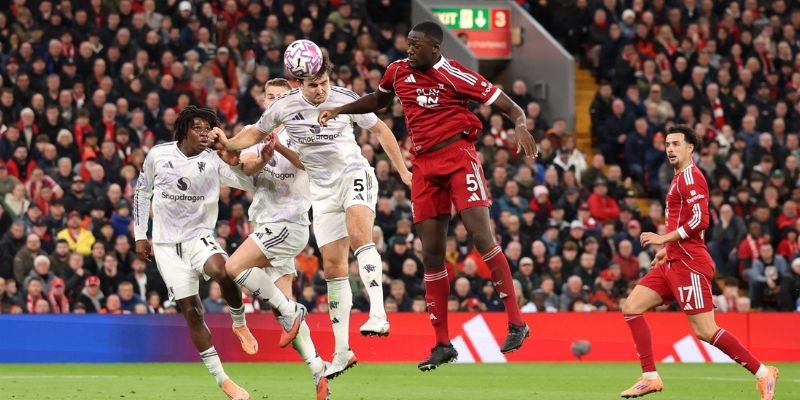 Nhận Định Manchester United Vs Liverpool Lúc 21H30 Ngày 03/05 - Premier League 3 Phân tích phong độ của Manchester United vs Liverpool